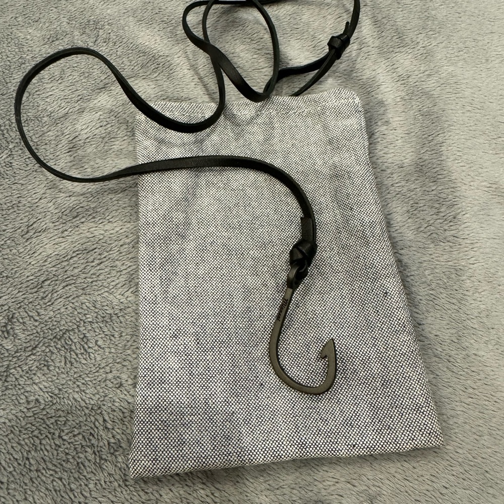Miansai hook bracelet matte black